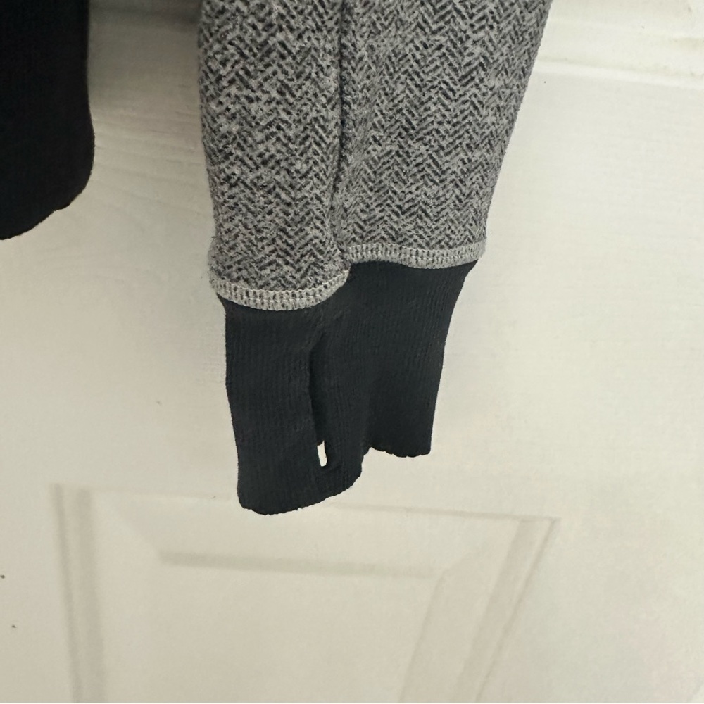 Lululemon Define Heather Gray and Black Jacket - Picture 6 of 6